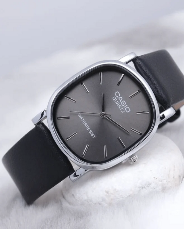 Leather Wrist watch